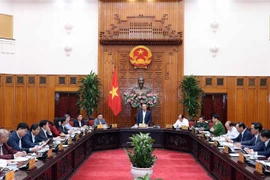 政府总理阮春福：河静省需继续集中精力发展工业 做好国防安全保障工作
