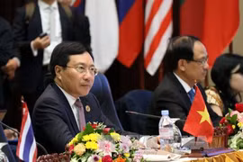 副总理兼外长范平明出席东盟与中日韩外长会