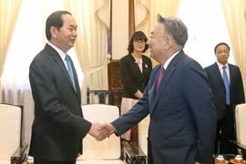 越南国家主席陈大光与日本双日株式会社董事长佐藤洋二