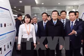 张晋创主席走访了安丰工业区韩国Crucialtec Vina公司