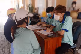 社区咨询小组在越南艾滋病防治中发挥着重要的作用