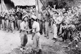 援老越南志愿军和专家传统节日75周年：让越老友谊代代相传