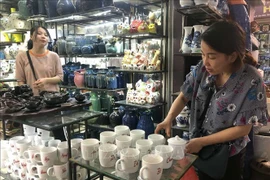 钵场陶瓷村的产品。图自越通社