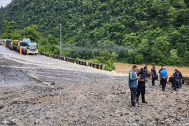 尼泊尔山体滑发生现场。图自越通社