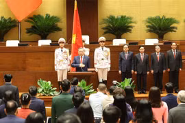 苏林同志当选越南社会主义共和国主席。图自越通社