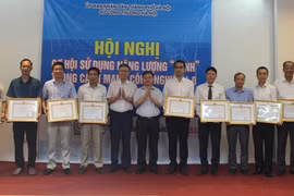 “第四次工业革命与绿色能源利用企业的机遇”会议场景。（图片来源：http://www.dost.hanoi.gov.vn）