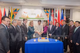 庆祝东盟成立50周年活动在美国和西班牙举行。（图片来源：越通社）