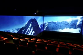 越南首家ScreenX 影厅。