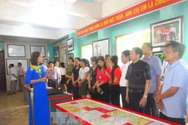 “黄沙与长沙归属越南——历史证据和法律依据”地图资料展在北江省举行