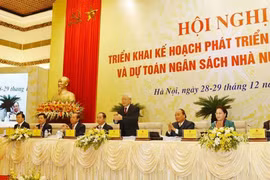 阮富仲总书记出席政府与全国各地政府视频会议