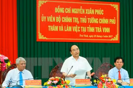 阮春福在会议上发表讲话。（图片来源：越通社）