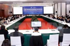 附图：某场APEC工作小组会议场景（图片来源：越通社）