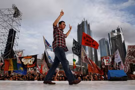 现任华裔省长钟万学（图片来源：路透社）