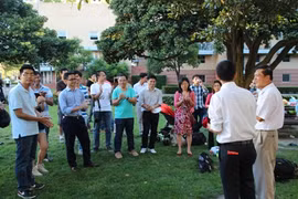 澳大利亚新南威尔士大学的越南留学生。