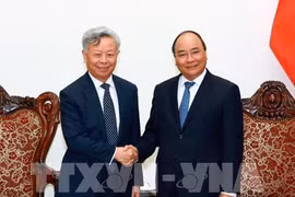 越南政府总理阮春福与亚投行行长金立群。