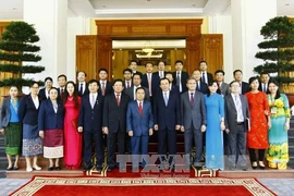 越共中央办公厅与老挝人民革命党中央办公厅加强合作