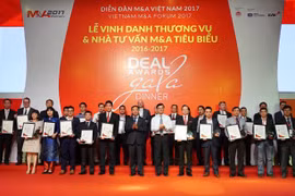 越捷航空公司荣获2017年最佳IPO项目奖。（图片来源：baogiaothong.vn）