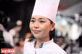 越南厨艺大师黄庆璃。