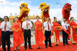 越中友谊国际口岸—友谊关国际货物运输专用通道通车仪式。（图片来源：越通社）
