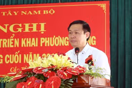 王廷惠副总理在会上发表主导讲话。（图片来源：baotainguyenmoitruong.vn）