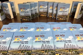 《河内——30年革新与发展》一书正式问世（图片来源于网络）