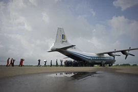 缅甸空军一架飞机