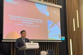 第二期“潜在领袖计划”培训班代表发表讲话。图自越通社