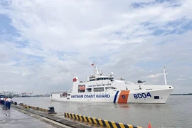 越南海军CSB 8004号舰启航赴韩国参观交流。图自qdnd.vn