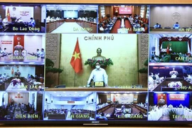政府总理范明政：目前最重要的目标是确保社会安全和守护好群众的健康