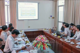 芹苴市力争将本市建设成为绿色、清洁和美丽的城市 