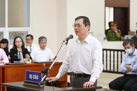 河内市人民法院今日对武辉煌及其同案犯案件作出判决