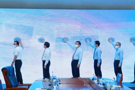 《越共电子报》俄语和西班牙语版正式开通