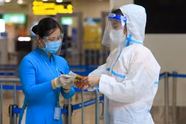 胡志明市和芹苴市出港旅客无需接受新冠检测