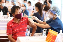 全员接种新冠疫苗是区域互联互通的关键