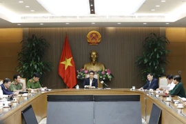 新冠肺炎疫情：秉承生命安全至上原则开展“疫苗护照”主张
