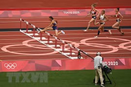 2020年东京奥运会：越南运动员郭氏兰挺进田径女子400米跨栏半决赛