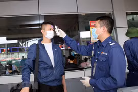 越南交通运输部长呼吁全民做好驾车安全出行和疫情防控两手抓