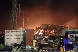 泰国曼谷郊区一化工厂发生爆炸 造成至少21人受伤