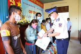 “海警与少数民族同胞、宗教同胞并肩同行”活动在广义省举行