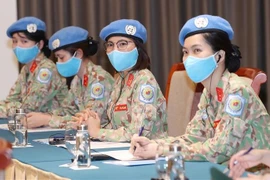 为提升妇女在全球和平和安全事务的参与度创造便利条件
