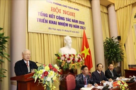 阮富仲出席国家主席办公厅2020年工作总结暨2021年任务部署会议