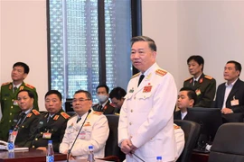 公安部部长对越共十三大安全保护工作进行检查