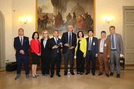 越南国会代表团出席IPU COP26会议