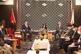 日本经济产业省大臣萩生田光一：日本始终将越南视为其在亚洲一流伙伴