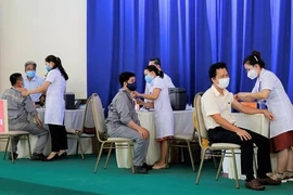 新冠肺炎疫情：广宁省工人新冠疫苗接种率超70%