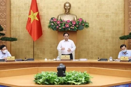 政府总理范明政：恢复和发展经济社会在很大程度上取决于新冠肺炎疫情防控结果