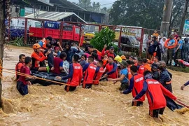 超强台风“雷伊”致菲律宾超400 人死亡