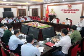 卫生部工作代表团视察河南省新冠肺炎疫情防控工作