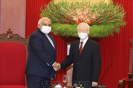 阮富仲总书记会见古巴驻越大使