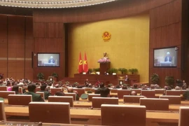 越南国会副主席汪周刘会见全国优秀老兵代表团（图片来源：因特网）